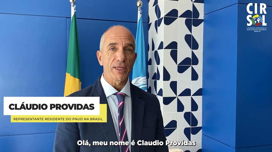 Claudio Providas, Representante Residente do PNUD Brasil, apresenta a II CIRSOL em Brasília.