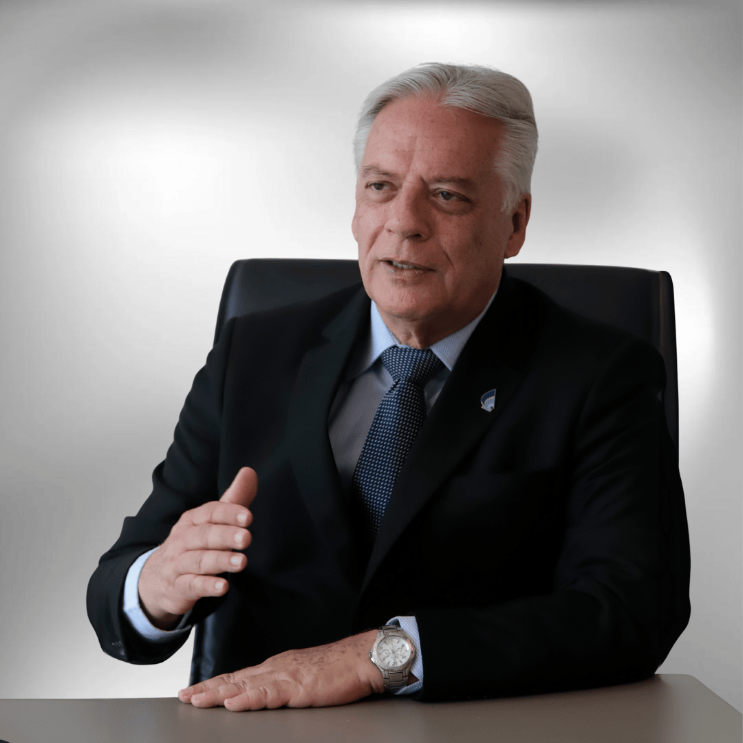 Vinicius Fuzeira de Sá e Benevides